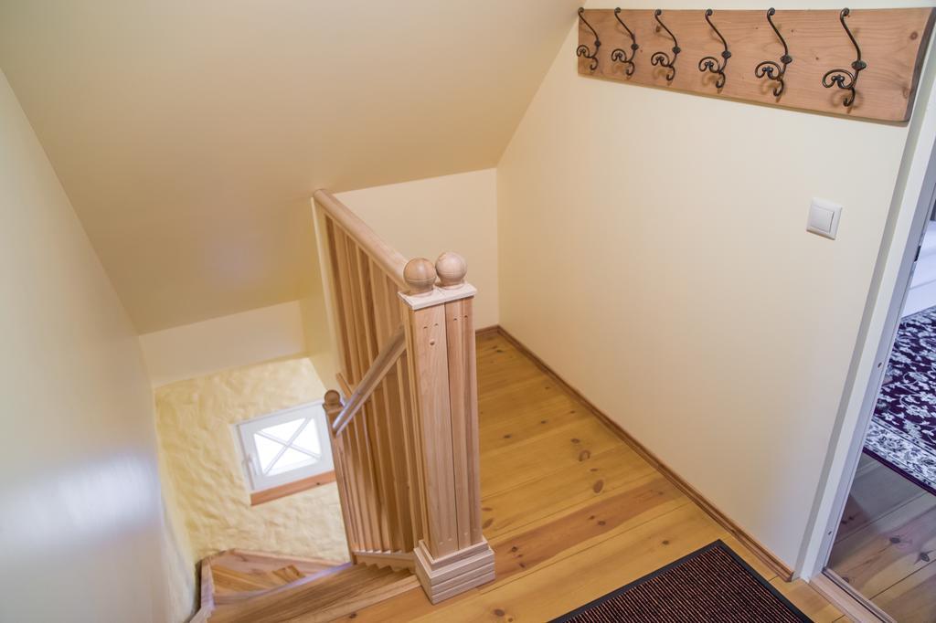 Kärdla Posti Hostel מראה חיצוני תמונה