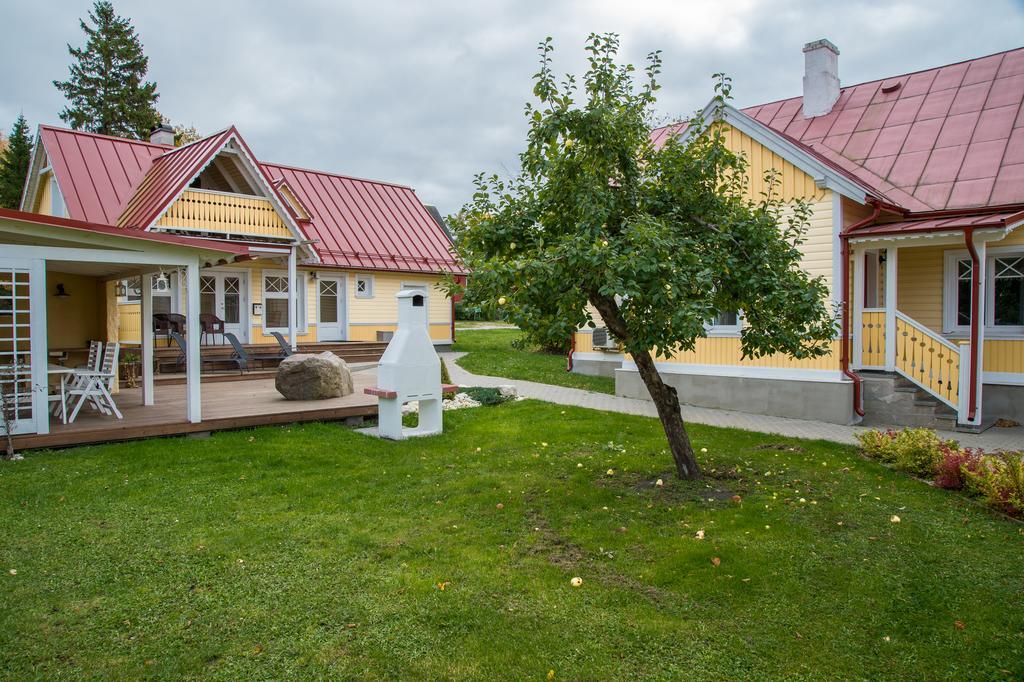 Kärdla Posti Hostel מראה חיצוני תמונה