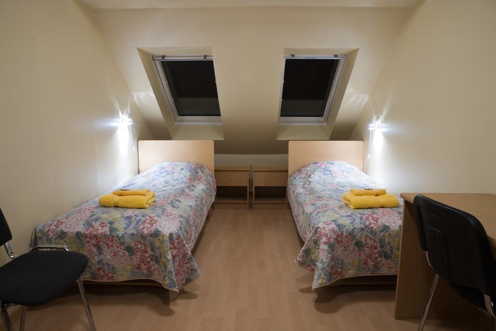 Kärdla Posti Hostel מראה חיצוני תמונה
