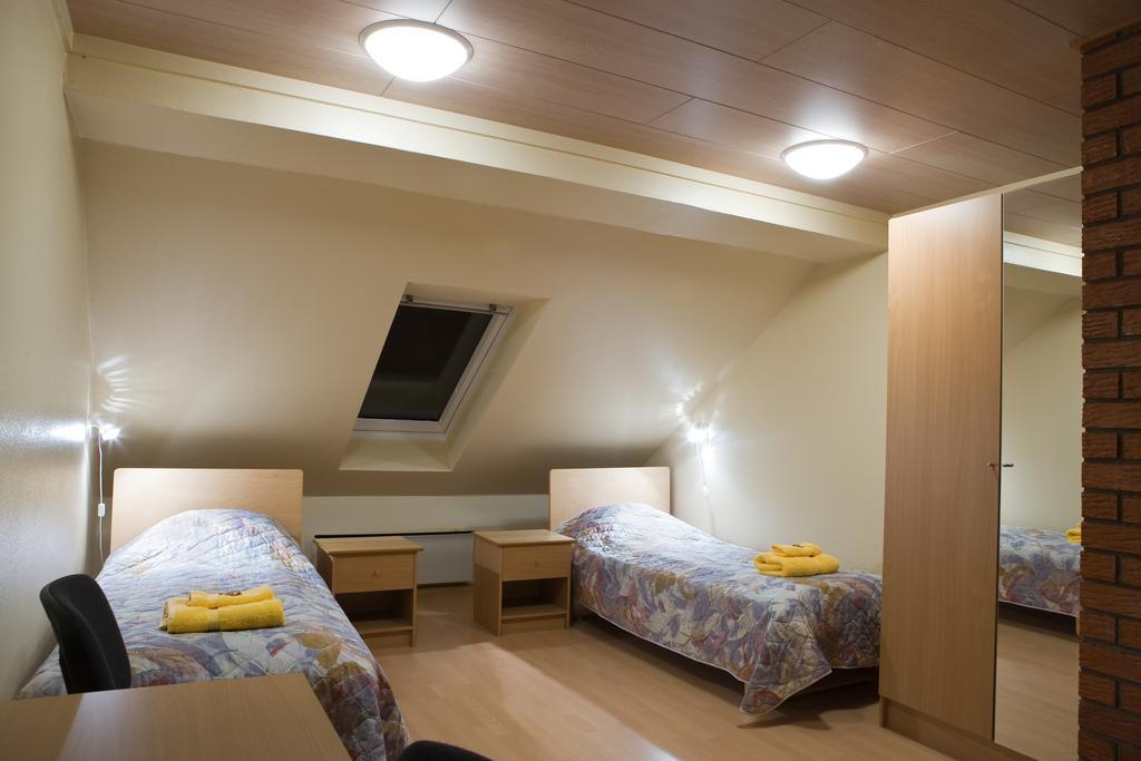 Kärdla Posti Hostel מראה חיצוני תמונה